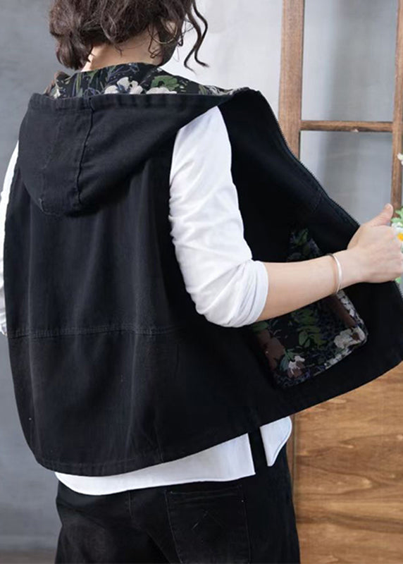 Beautifully Finished Coat in a Timeless Design