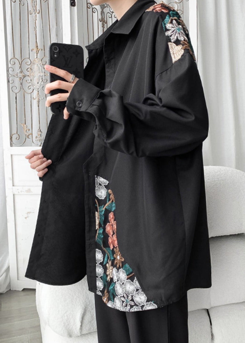 Gracefully Styled Coat for Any Occasion