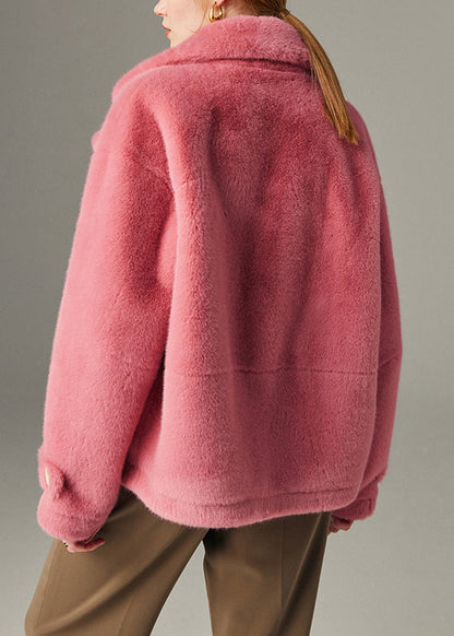 Classic Vintage & Enduringly Stylish Coat