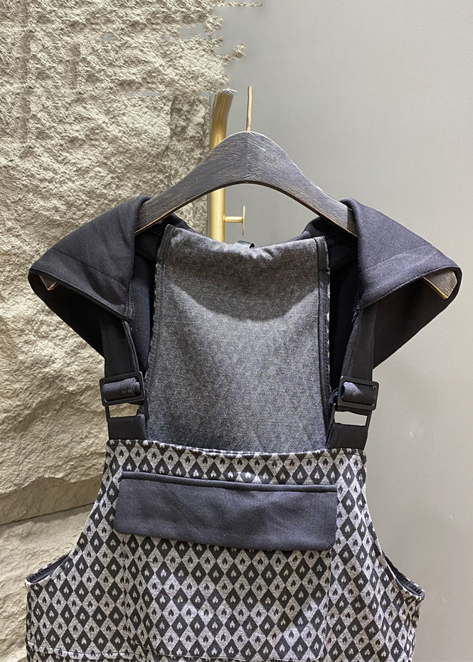 Beautifully Finished Garment in a Timeless Design
