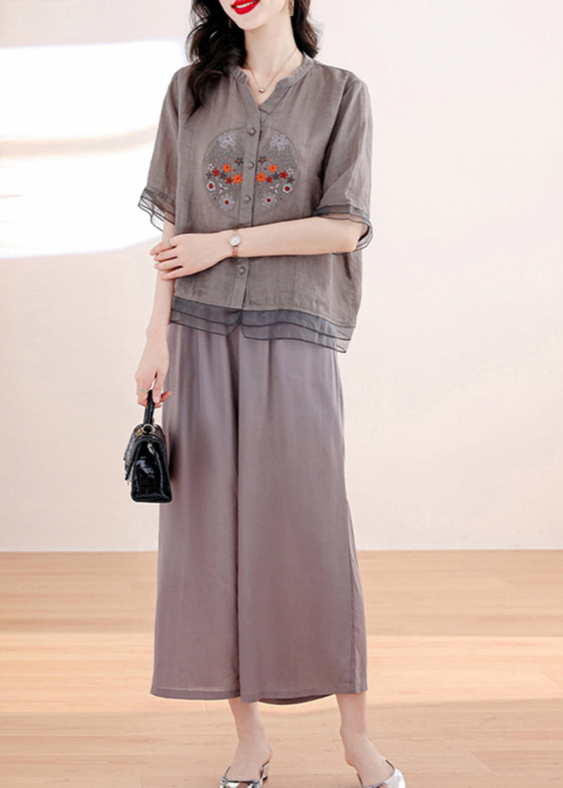 Well Tailored Pants with a Graceful Silhouette