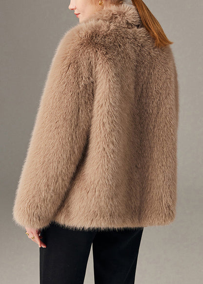 Beautifully Crafted Coat in a Classic Style