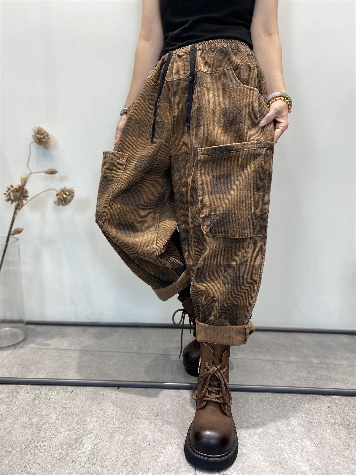 Gracefully Styled Pants for Any Occasion