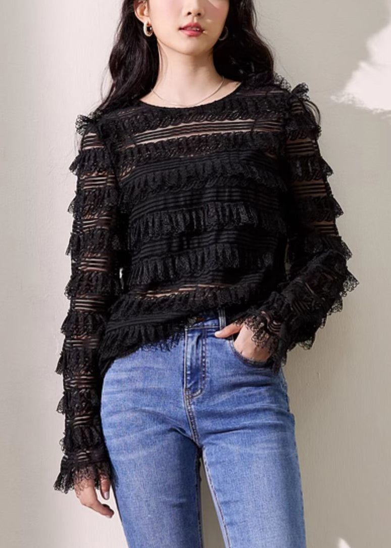 Well Tailored Top with a Graceful Silhouette