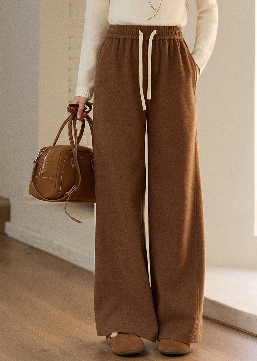 Beautifully Finished Pants in a Timeless Design