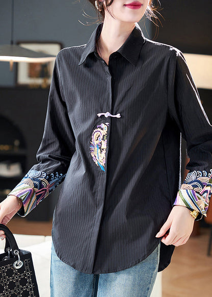 Effortlessly Elegant Blouse with a Timeless Design