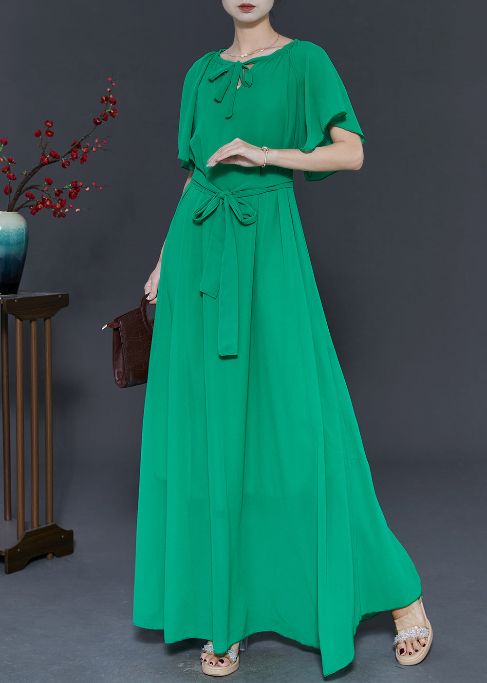 Classic Vintage & Enduringly Stylish Dress