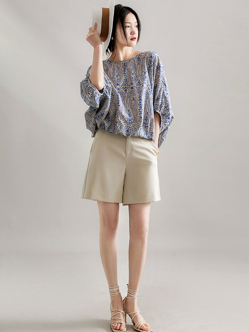 Beautifully Finished Blouse in a Timeless Design