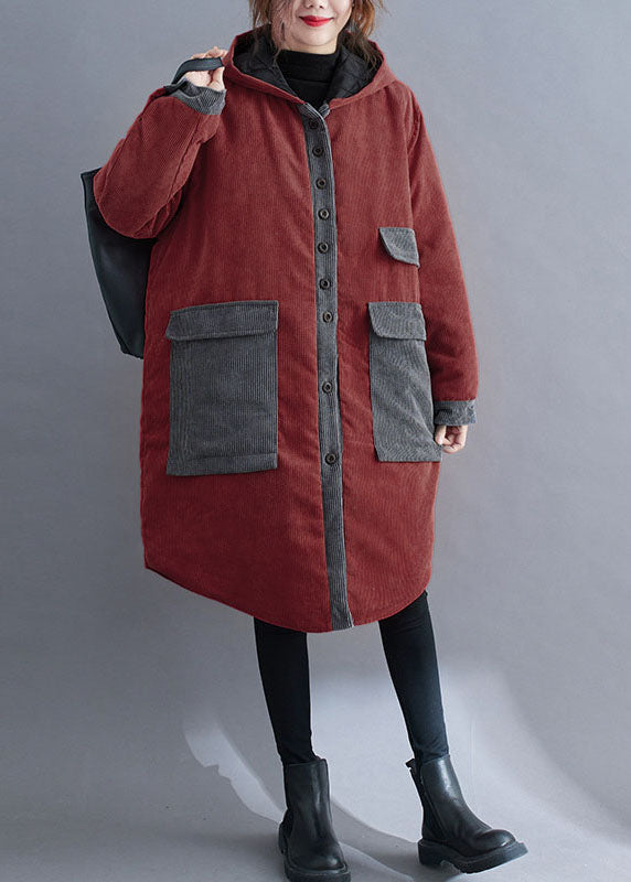 Well Tailored Coat with a Graceful Silhouette