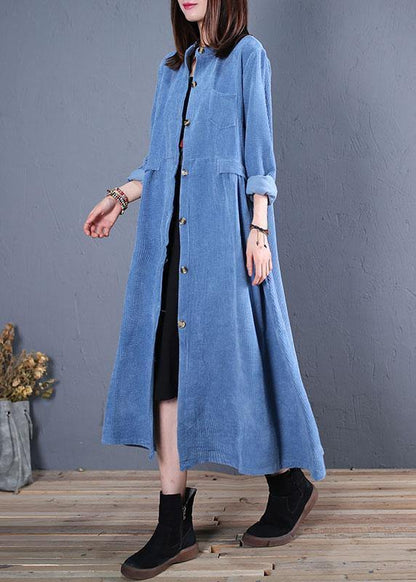Beautifully Finished Coat in a Timeless Design