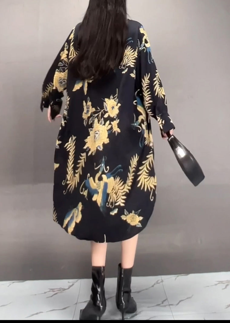 Classic Vintage Dress with a Flattering Fit