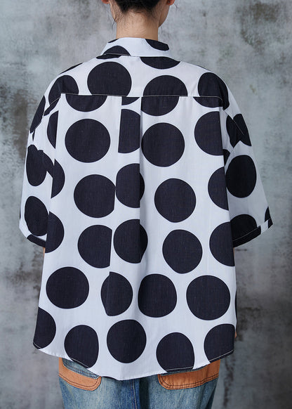Classic Vintage Blouse with a Flattering Fit
