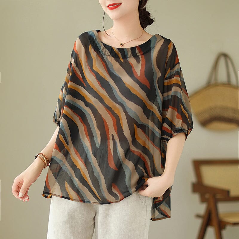 Classic Vintage T-Shirt with a Flattering Fit