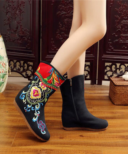 Chic Orthopedic Boots with Unique Design