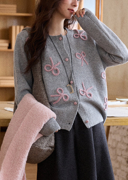 Classic Vintage Cardigan with a Flattering Fit