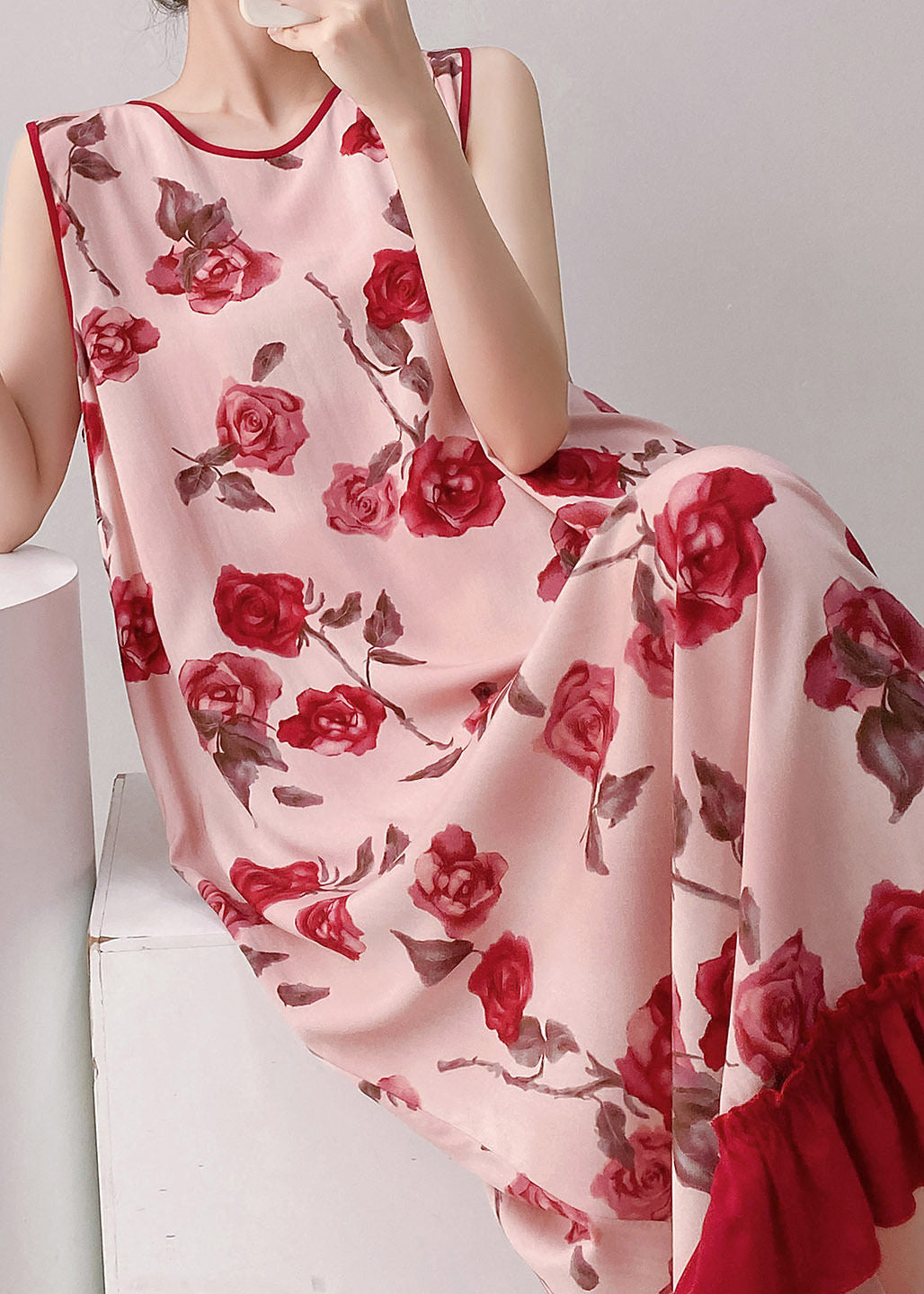 Classic Vintage & Enduringly Stylish Dress