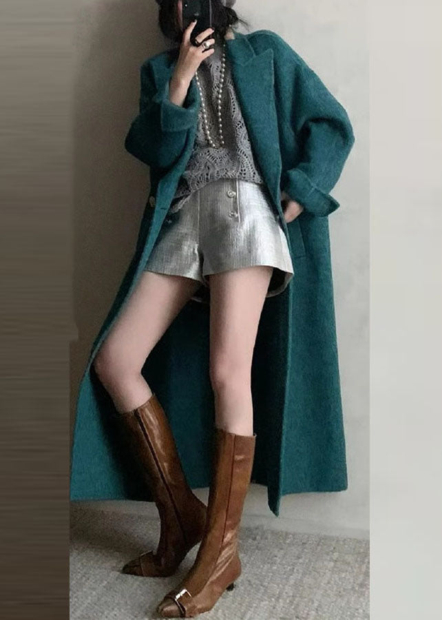 Gracefully Styled Coat for Any Occasion