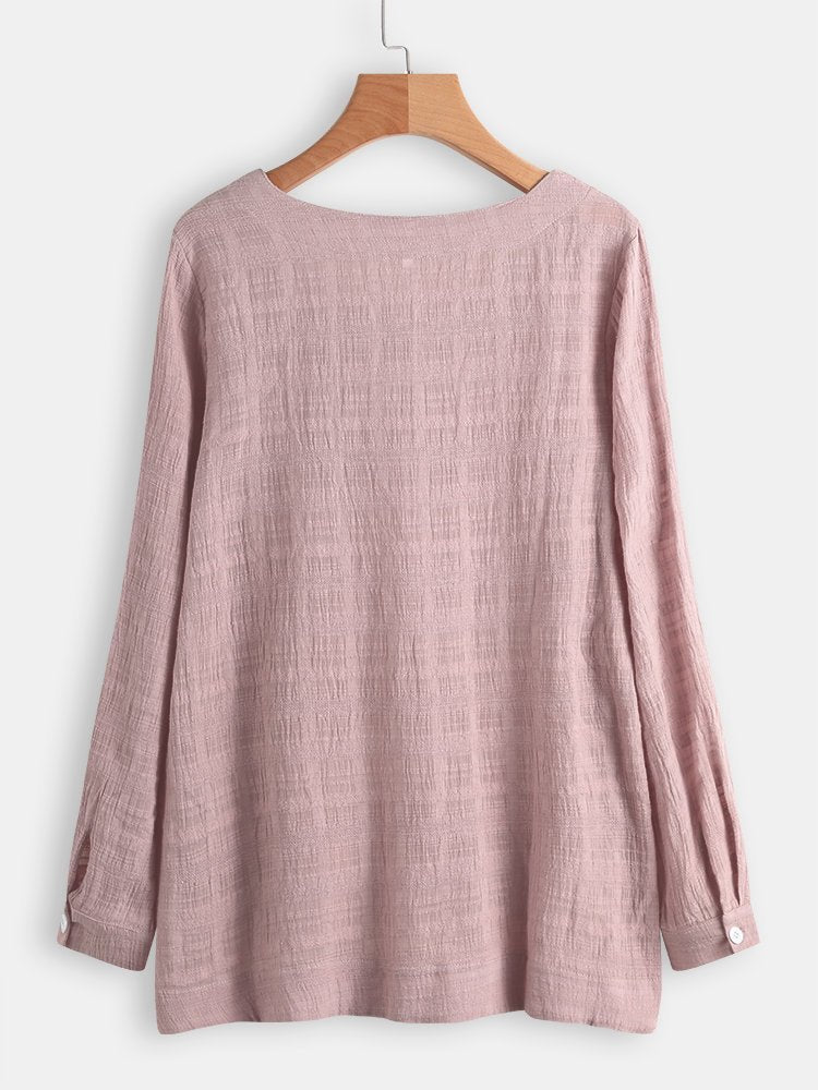 Classic Vintage T-Shirt with a Flattering Fit