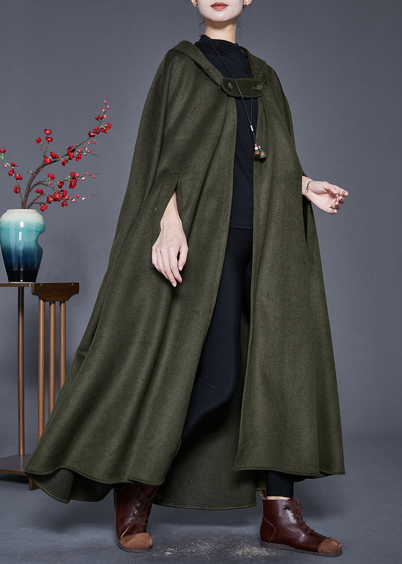 Effortlessly Elegant Coat with a Timeless Design
