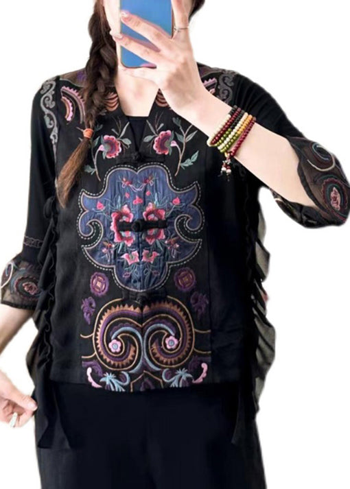 Elegantly Styled Coat for Everyday Wear