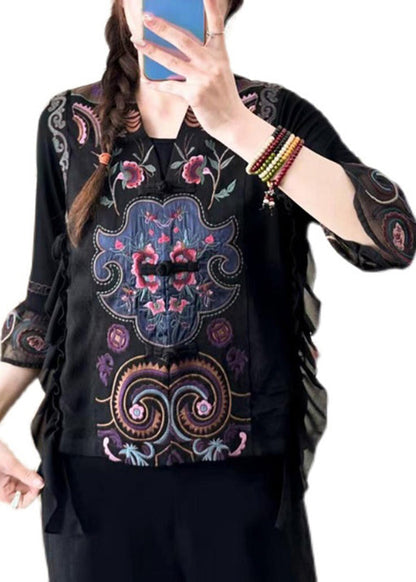 Elegantly Styled Coat for Everyday Wear