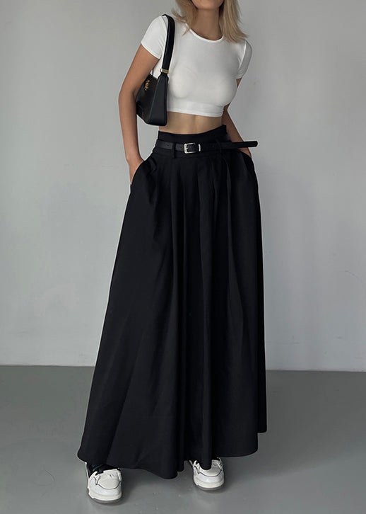 Sophisticated Garment with a Clean Classic Look