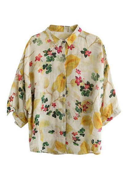 Well Tailored Top with a Graceful Silhouette