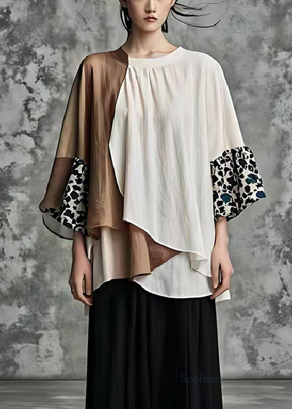 Classic Vintage Shirt with a Flattering Fit