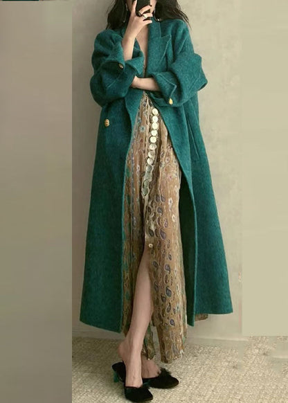 Gracefully Styled Coat for Any Occasion