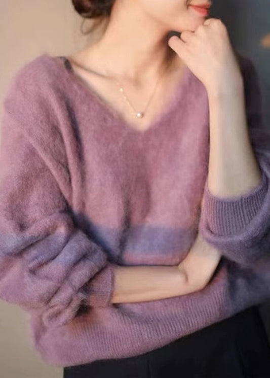 Well Tailored Sweater with a Graceful Silhouette