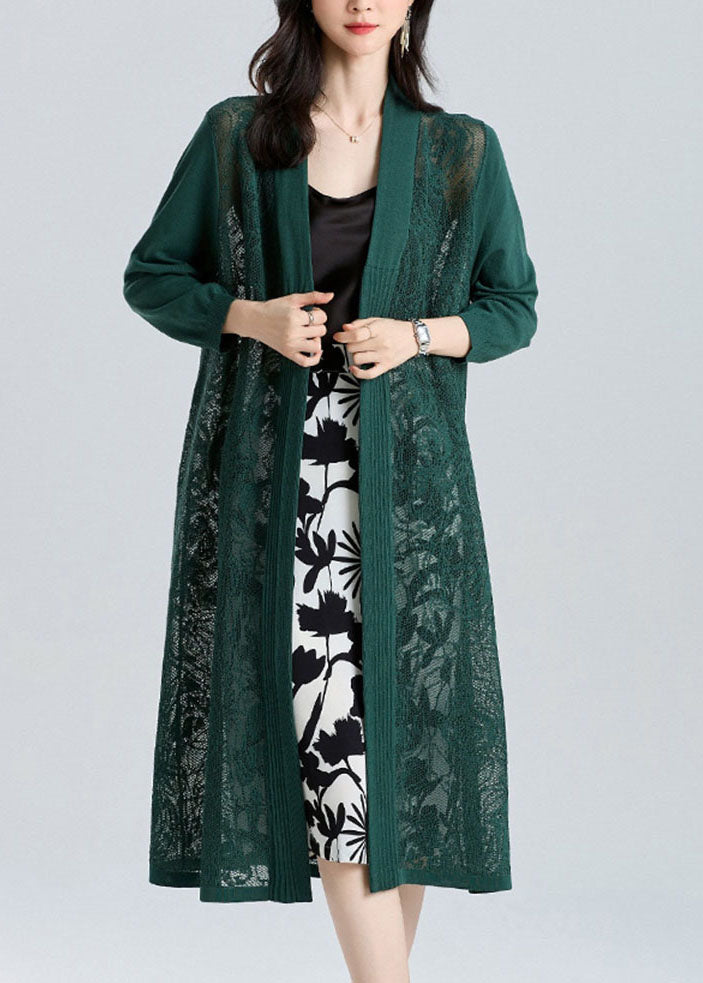 Classic Vintage Cardigan with a Flattering Fit