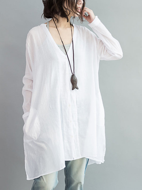 Classic Vintage Blouse with a Flattering Fit
