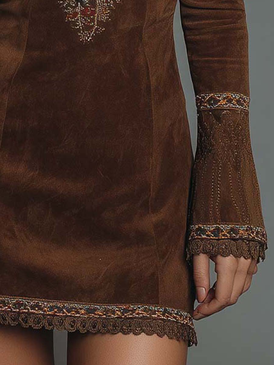 Effortlessly Elegant Dress with a Timeless Design