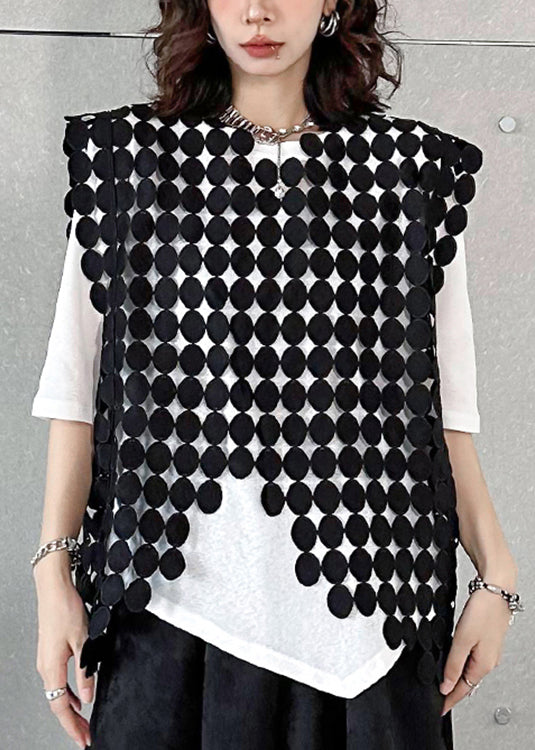 Well Tailored Coat with a Graceful Silhouette