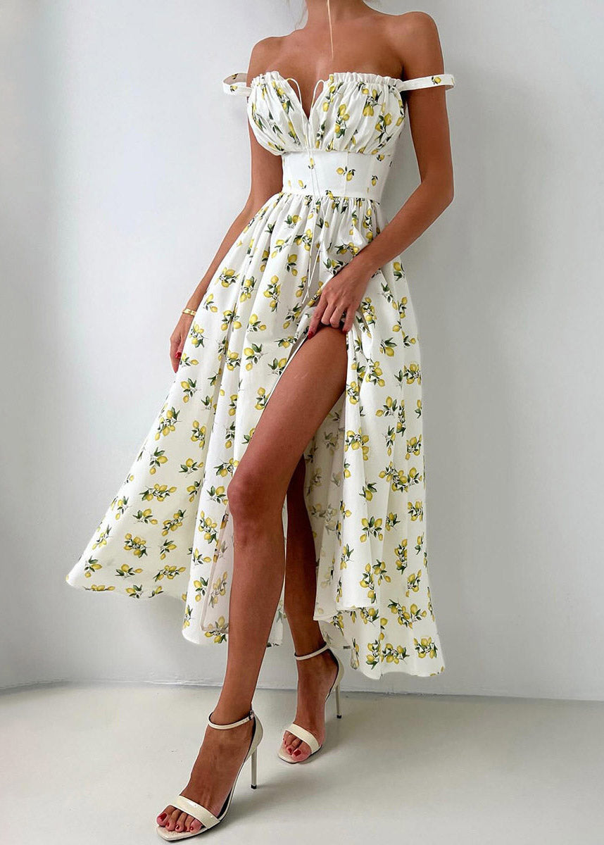 Effortlessly Elegant Dress with a Timeless Design