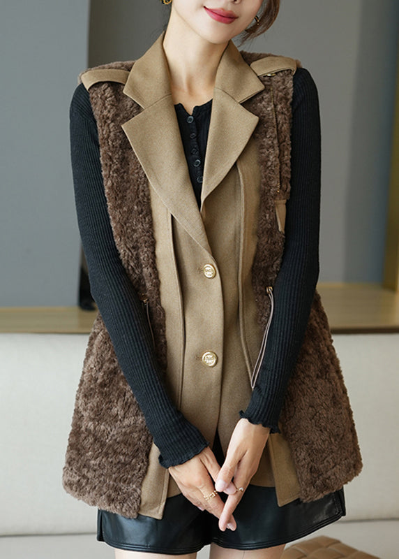 Elegantly Styled Coat for Everyday Wear