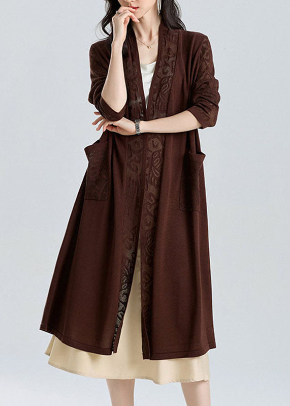 Well Tailored Cardigan with a Graceful Silhouette