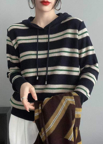 Polished Top with an Effortless Classic Look