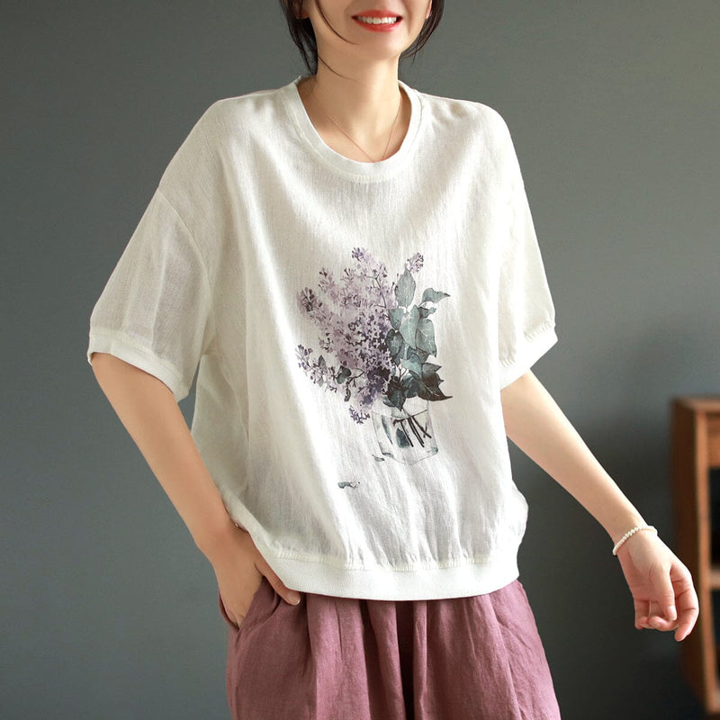 Gracefully Styled T-Shirt for Any Occasion