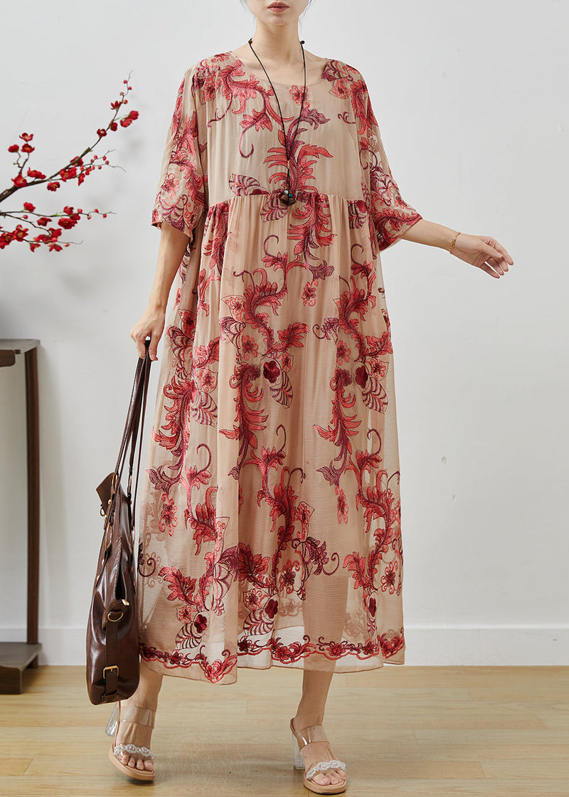Beautifully Crafted Dress in a Classic Style