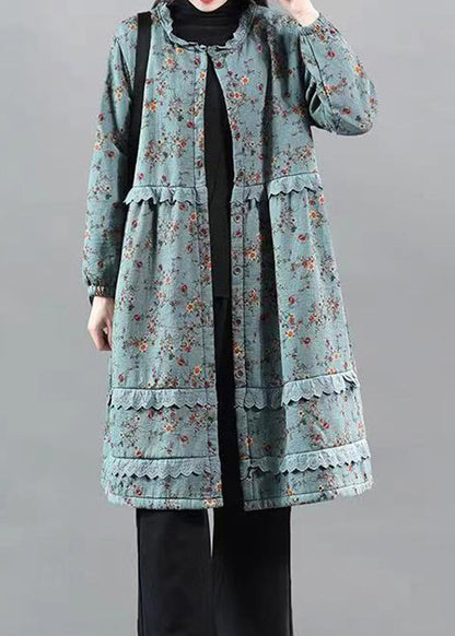 Classic Vintage & Enduringly Stylish Coat