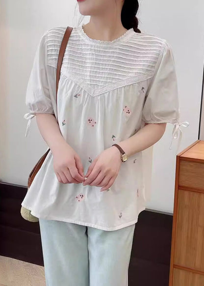 Classic Vintage Shirt with a Flattering Fit