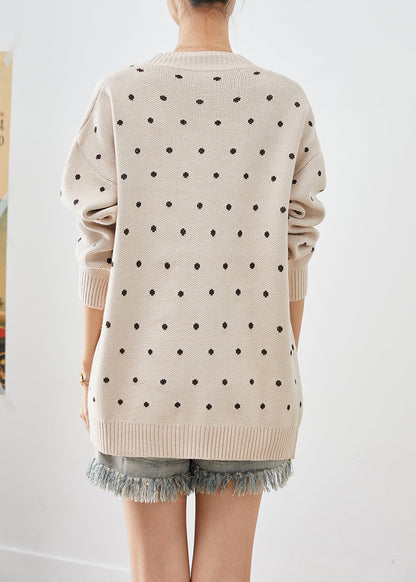 Beautifully Crafted Cardigan in a Classic Style