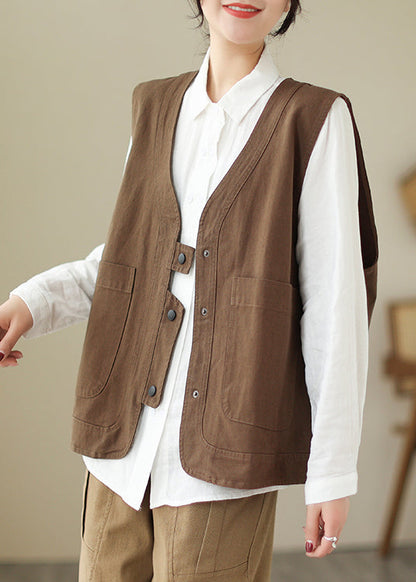 Sophisticated Garment with a Clean Classic Look