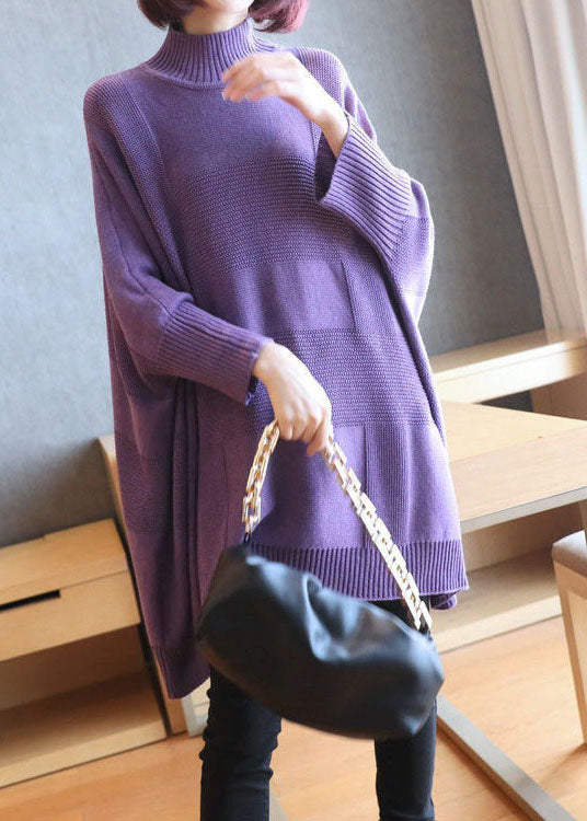 Classic Vintage Sweater with a Flattering Fit