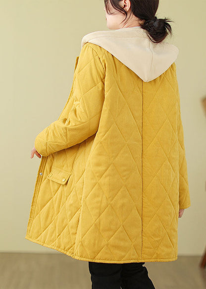 Elegantly Styled Coat for Everyday Wear