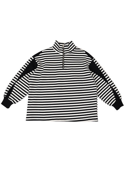 Gracefully Styled Top for Any Occasion