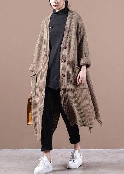 Classic Vintage Sweater with a Flattering Fit