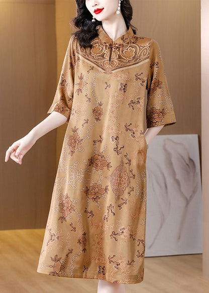 Well Tailored Dress with a Graceful Silhouette