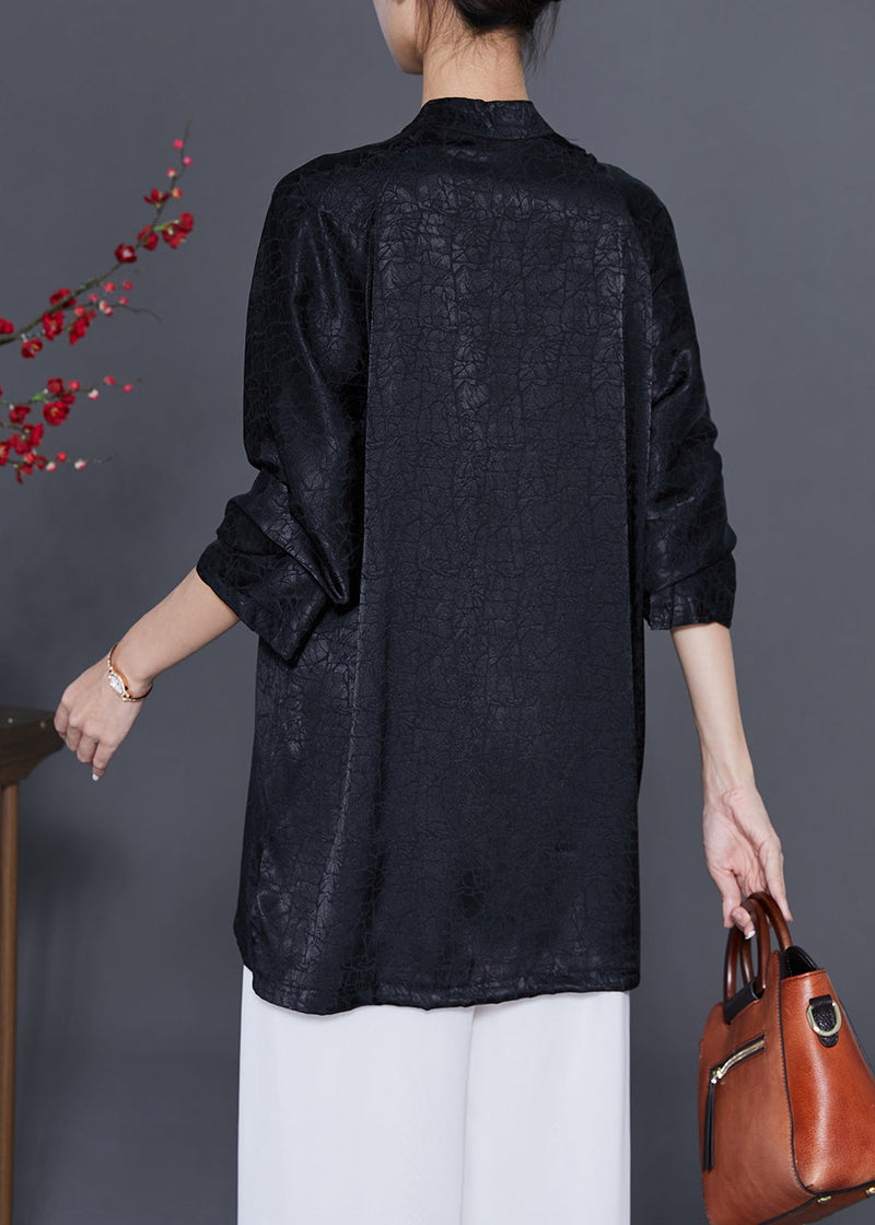 Polished Blouse with an Effortless Classic Look